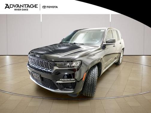 2023 Jeep Grand Cherokee Summit