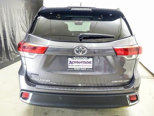 Predawn Gray Mica 2019 Toyota Highlander Limited