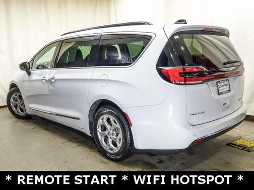 2023 Chrysler Pacifica Limited