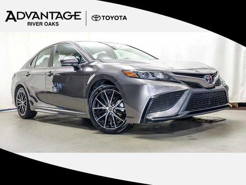 Predawn Gray Mica 2024 Toyota Camry SE