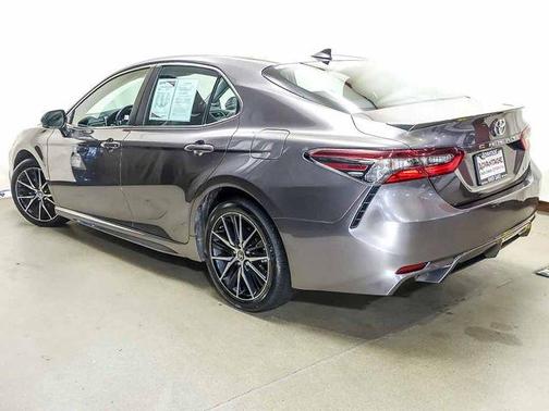 Predawn Gray Mica 2024 Toyota Camry SE