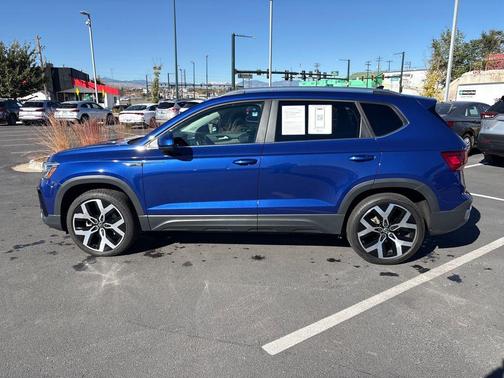 2023 Volkswagen Taos 1.5T SEL