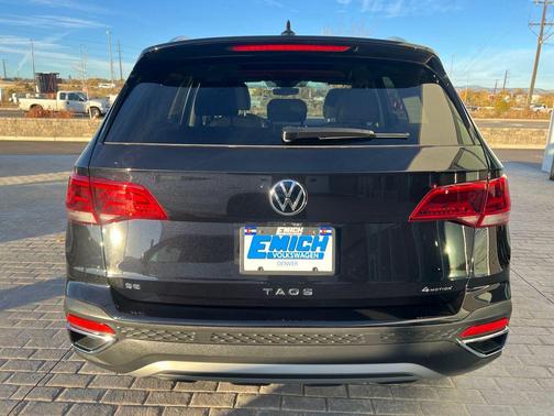 2024 Volkswagen Taos 1.5T SE