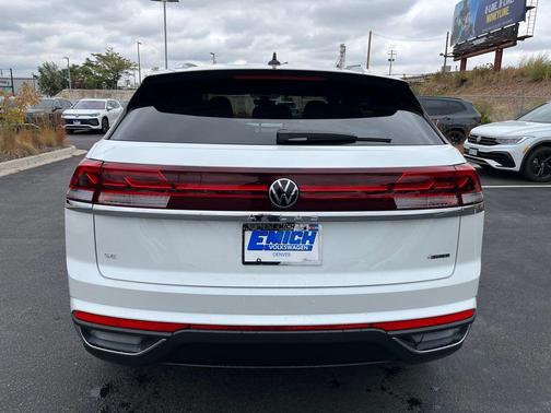 2026 Volkswagen Atlas Cross Sport 2.0T SE