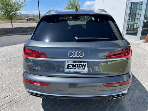 2023 Audi Q5 45 S line Premium