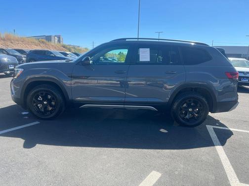 2024 Volkswagen Atlas 2.0T SEL