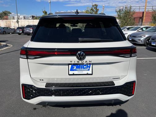 2026 Volkswagen Tiguan 2.0T SE R-Line Black 4MOTION