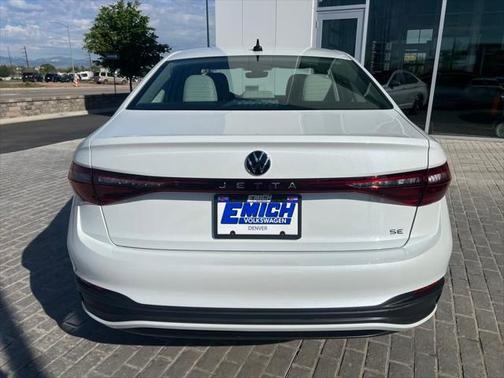 2025 Volkswagen Jetta 1.5T SE