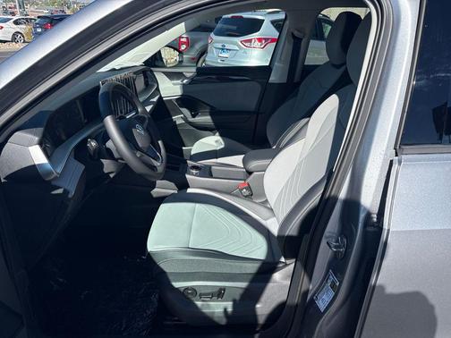 2025 Volkswagen Tiguan 2.0T SE 4MOTION