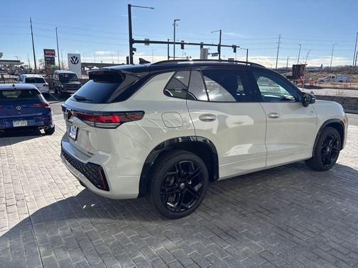 2026 Volkswagen Tiguan 2.0T SE R-Line Black 4MOTION