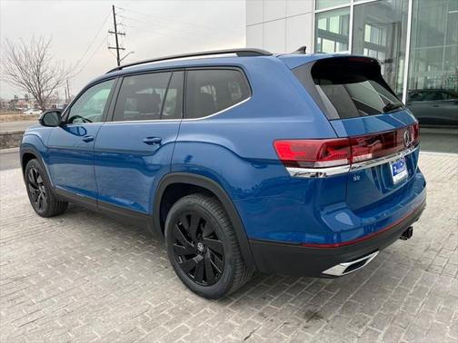 2025 Volkswagen Atlas 2.0T SE w/Technology 4MOTION