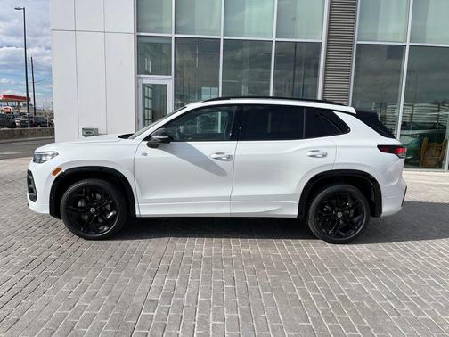 opal white pearl 2026 Volkswagen Tiguan 2.0T SE R-Line Black 4MOTION