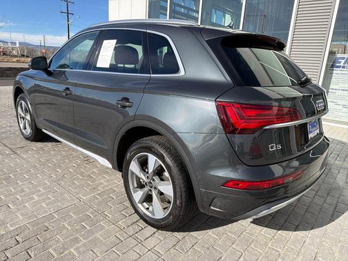 2023 Audi Q5 40 Premium