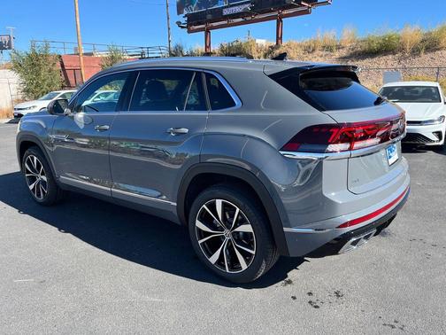 2026 Volkswagen Atlas Cross Sport 2.0T SEL Premium