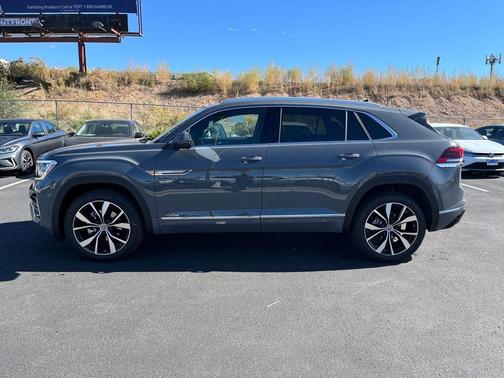 2026 Volkswagen Atlas Cross Sport 2.0T SEL Premium