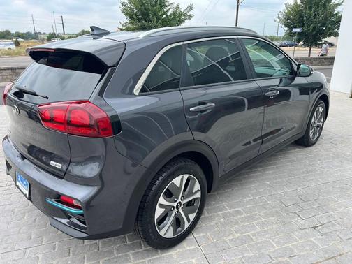 2020 Kia Niro EV EX