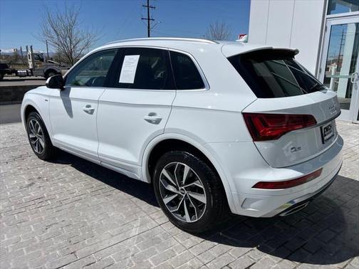 2022 Audi Q5 45 S line Premium