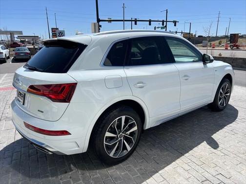 2022 Audi Q5 45 S line Premium