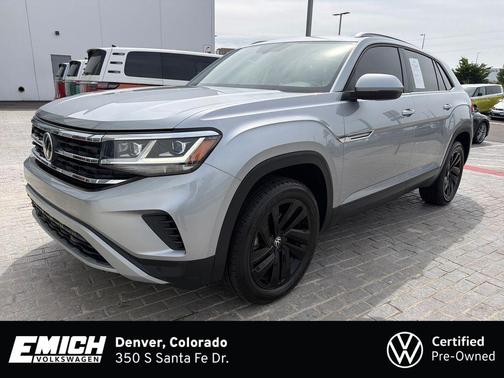 Pyrite Silver Metallic 2022 Volkswagen Atlas Cross Sport 3.6L V6 SE w/Technology