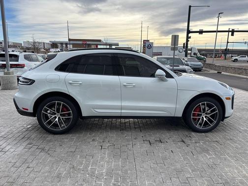 2023 Porsche Macan S