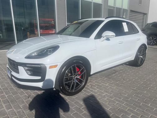2023 Porsche Macan S