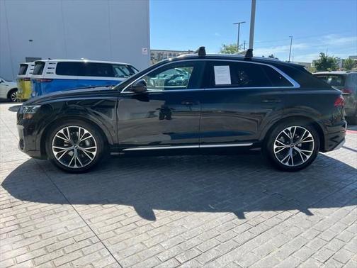 2024 Audi Q8 55 Prestige
