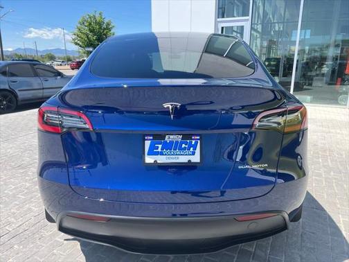 2023 Tesla Model Y Long Range Dual Motor All-Wheel Drive
