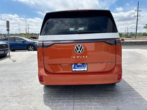 Energetic Oran 2025 Volkswagen ID. Buzz Pro S Plus