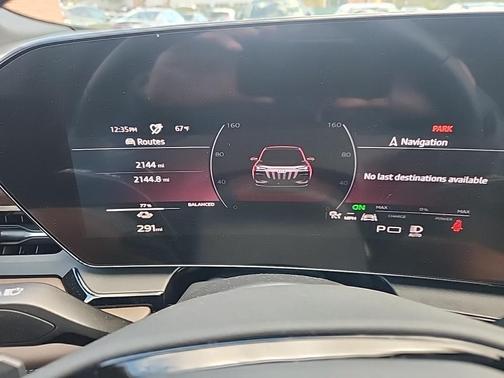 2025 Audi Q6 e-tron Premium quattro