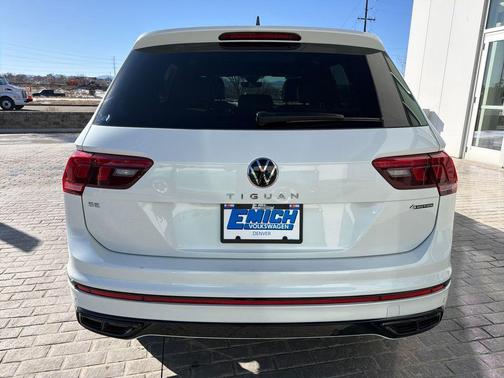 2024 Volkswagen Tiguan 2.0T SE R-Line Black 4MOTION