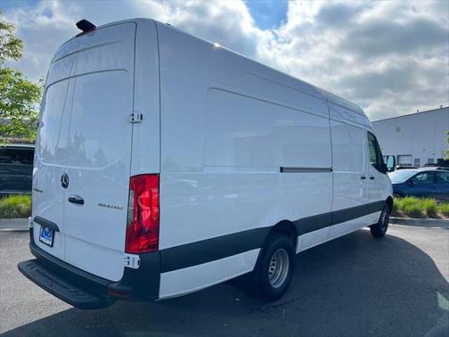 2022 Mercedes-Benz Sprinter 3500XD High Roof