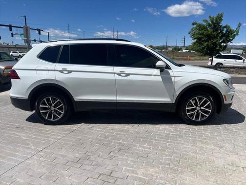 2020 Volkswagen Tiguan 2.0T SE 4MOTION