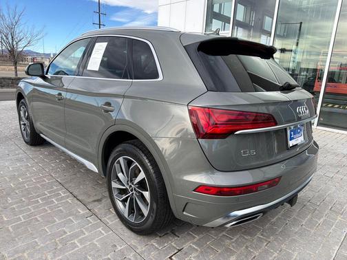 2023 Audi Q5 45 S line Premium Plus