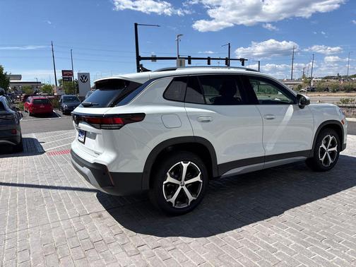 Pure White 2026 Volkswagen Tiguan 2.0T SE 4MOTION