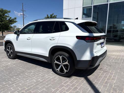 Pure White 2026 Volkswagen Tiguan 2.0T SE 4MOTION