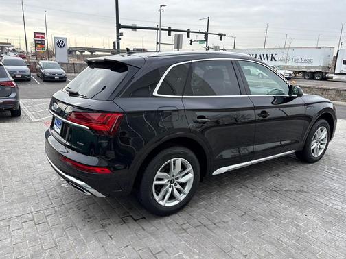 2022 Audi Q5 45 S line Premium