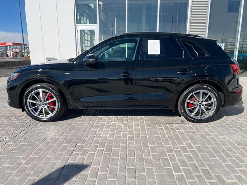 2024 Audi Q5 e 55 S line Premium Plus