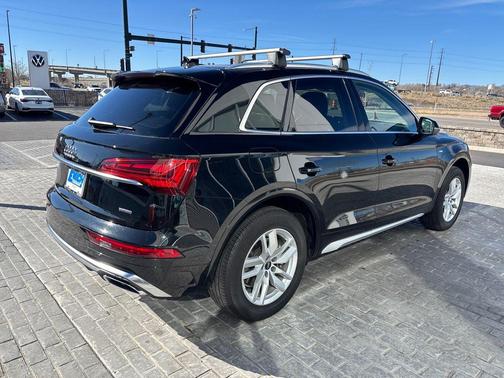 2023 Audi Q5 45 S line Premium