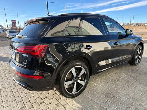2023 Audi Q5 45 S line Premium Plus