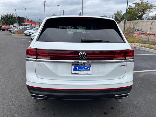 2026 Volkswagen Atlas 2.0T SE