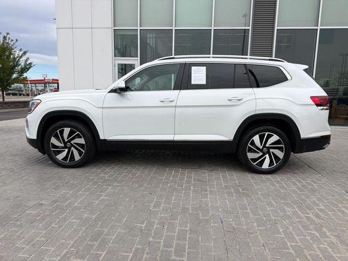 2024 Volkswagen Atlas 2.0T SEL