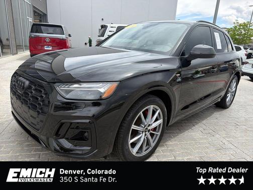 Mythos Black Metallic 2024 Audi Q5 e 55 S line Prestige