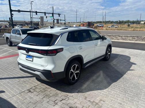 2025 Volkswagen Tiguan 2.0T SE 4MOTION