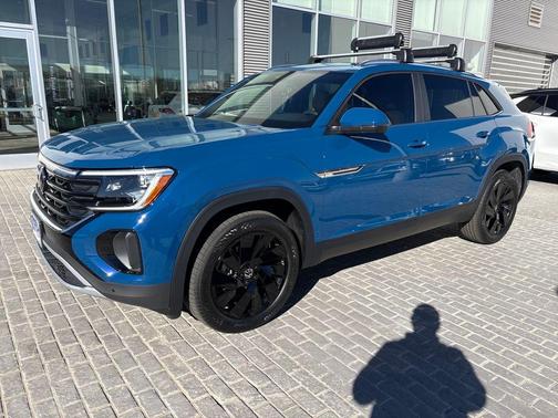 2025 Volkswagen Atlas Cross Sport 2.0T SE w/Technology 4MOTION
