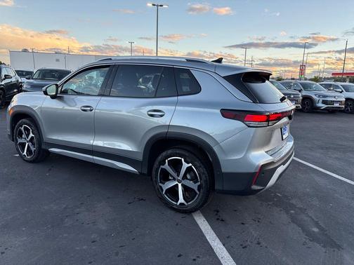 2025 Volkswagen Tiguan 2.0T SE 4MOTION