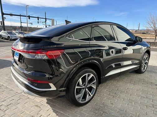 2024 Audi Q4 e-tron Premium Plus 50 quattro