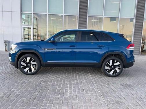 2025 Volkswagen Atlas Cross Sport 2.0T SE w/Technology 4MOTION