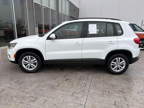 Pure White 2016 Volkswagen Tiguan S