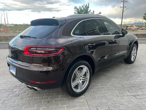 2018 Porsche Macan Base