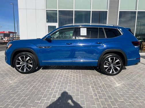 2025 Volkswagen Atlas 2.0T SEL Premium R-Line 4MOTION